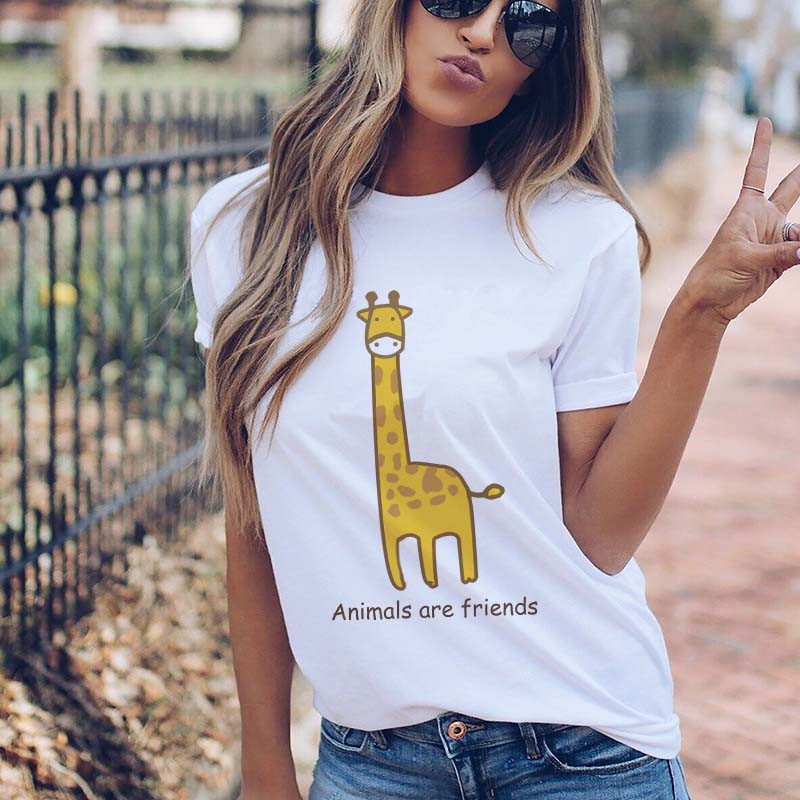 🦒 T-shirt Giraffe "Animals Are Friends" – Douceur & message positif